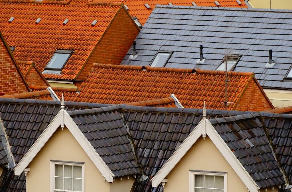 7 Home Roof Designs and Styles Worth Considering