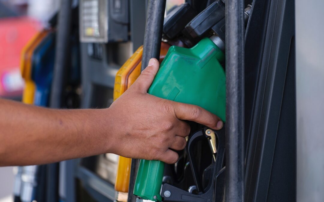 Why Fuel Cards Help The Truckers Industry Nowadays
