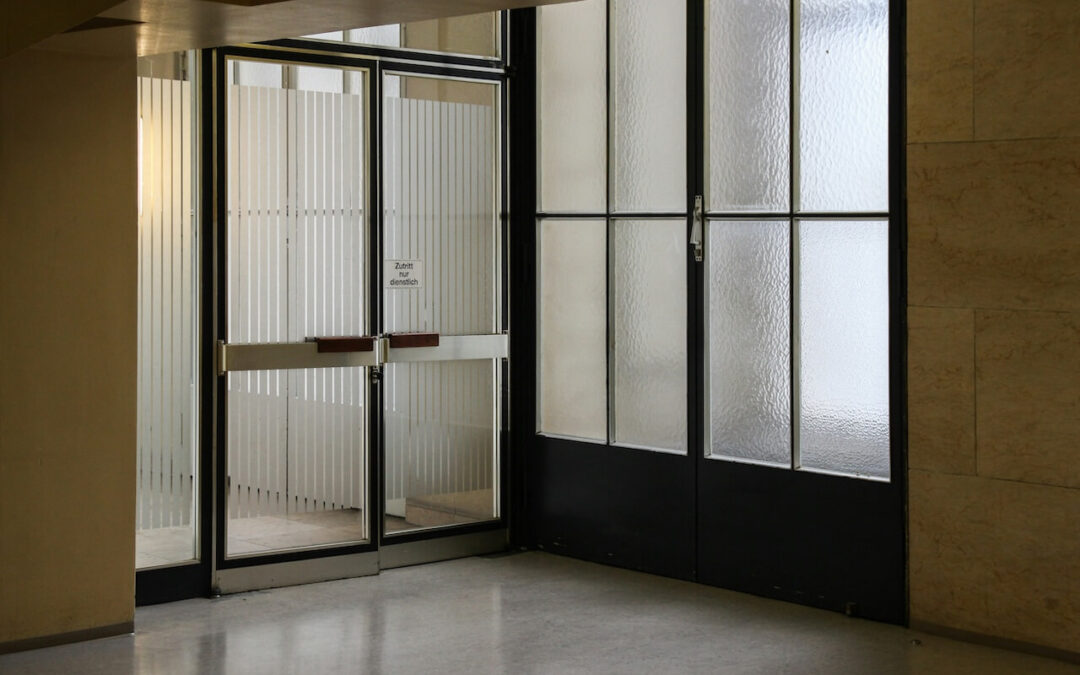 Why Businesses Should Invest in Commercial Door Glass Replacement